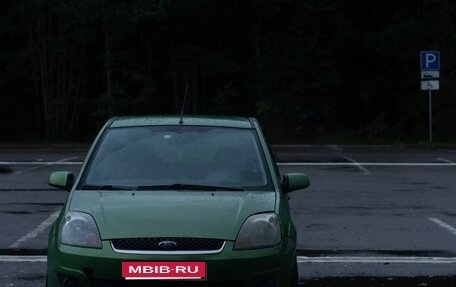 Ford Fiesta, 2007 год, 280 000 рублей, 2 фотография