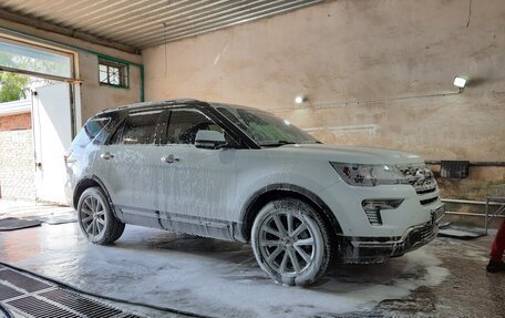 Ford Explorer VI, 2019 год, 3 200 000 рублей, 5 фотография