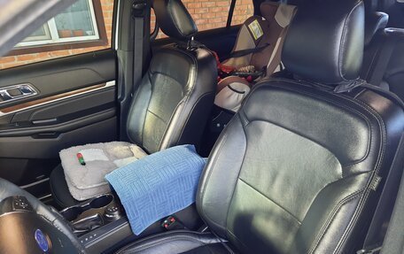 Ford Explorer VI, 2019 год, 3 200 000 рублей, 6 фотография
