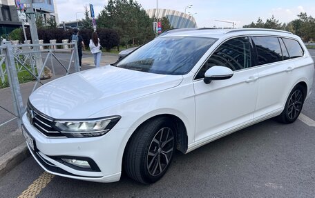 Volkswagen Passat B8 рестайлинг, 2020 год, 2 320 000 рублей, 7 фотография