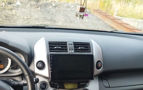 Toyota RAV4, 2008 год, 1 500 000 рублей, 14 фотография