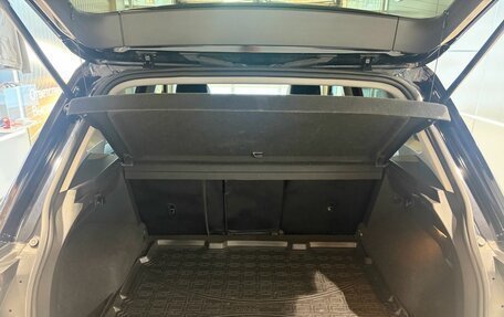 Volkswagen Tiguan II, 2021 год, 2 449 000 рублей, 12 фотография