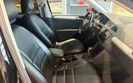 Volkswagen Tiguan II, 2021 год, 2 449 000 рублей, 15 фотография