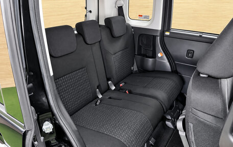 Toyota Roomy I, 2022 год, 1 100 000 рублей, 11 фотография