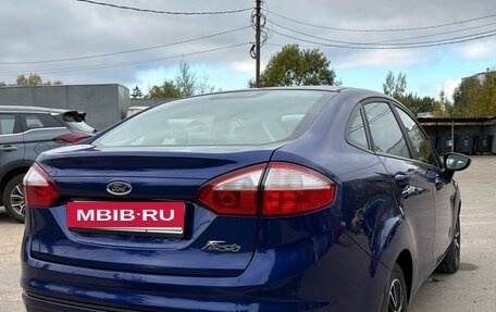 Ford Fiesta, 2016 год, 950 000 рублей, 4 фотография