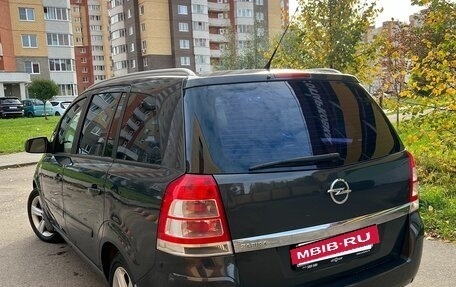Opel Zafira B, 2013 год, 700 000 рублей, 5 фотография