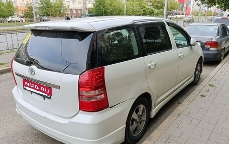 Toyota Wish II, 2003 год, 690 000 рублей, 24 фотография