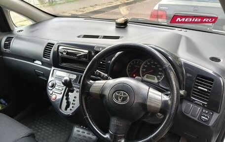 Toyota Wish II, 2003 год, 690 000 рублей, 29 фотография