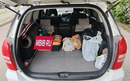 Toyota Wish II, 2003 год, 690 000 рублей, 13 фотография