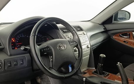 Toyota Camry, 2010 год, 920 000 рублей, 9 фотография