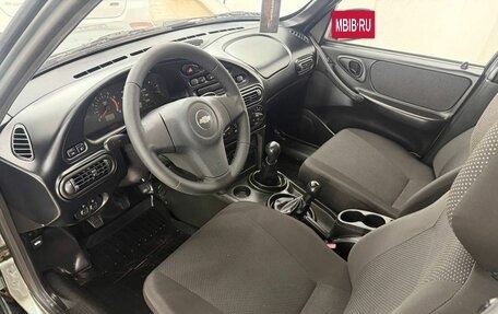 Chevrolet Niva I рестайлинг, 2010 год, 535 000 рублей, 10 фотография