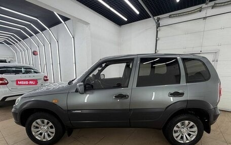 Chevrolet Niva I рестайлинг, 2010 год, 535 000 рублей, 4 фотография