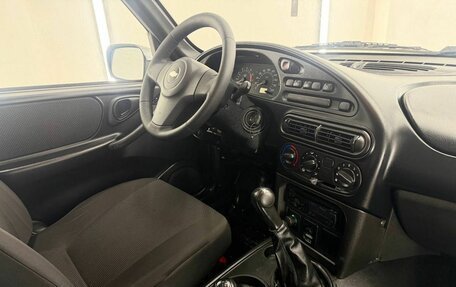 Chevrolet Niva I рестайлинг, 2010 год, 535 000 рублей, 19 фотография