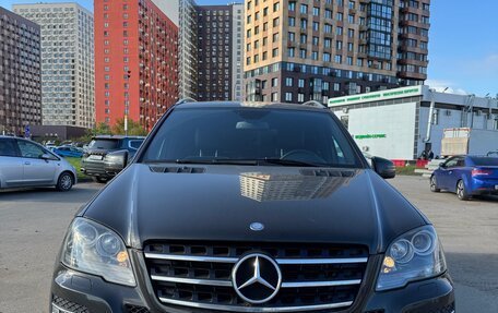 Mercedes-Benz M-Класс, 2011 год, 1 400 000 рублей, 1 фотография