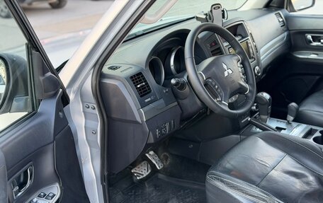 Mitsubishi Pajero IV, 2011 год, 1 650 000 рублей, 9 фотография