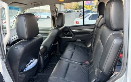 Mitsubishi Pajero IV, 2011 год, 1 650 000 рублей, 13 фотография