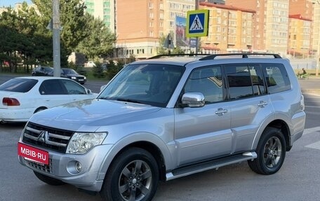 Mitsubishi Pajero IV, 2011 год, 1 650 000 рублей, 6 фотография