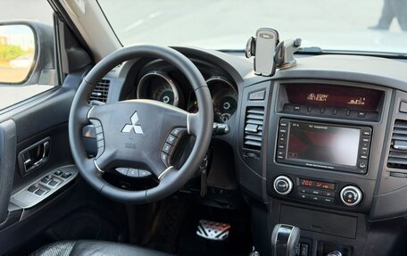 Mitsubishi Pajero IV, 2011 год, 1 650 000 рублей, 18 фотография