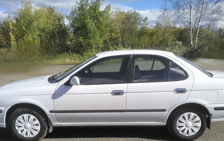 Nissan Sunny B15, 2001 год, 320 000 рублей, 1 фотография