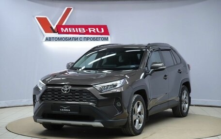Toyota RAV4, 2021 год, 2 500 000 рублей, 1 фотография