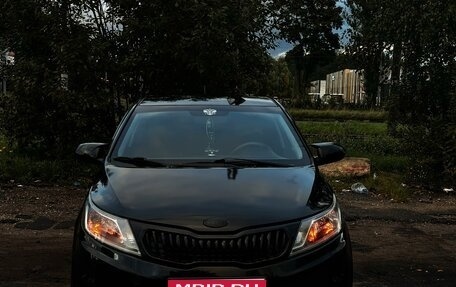 KIA Rio III рестайлинг, 2013 год, 700 000 рублей, 1 фотография