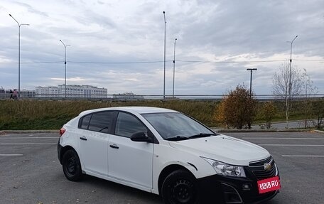 Chevrolet Cruze II, 2013 год, 550 000 рублей, 3 фотография