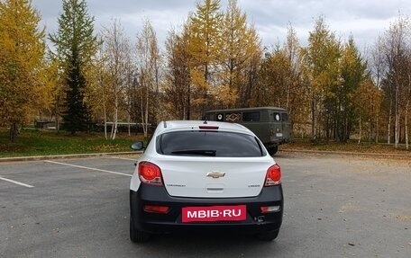 Chevrolet Cruze II, 2013 год, 550 000 рублей, 4 фотография