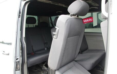 Volkswagen Caravelle T5, 2012 год, 1 490 000 рублей, 9 фотография