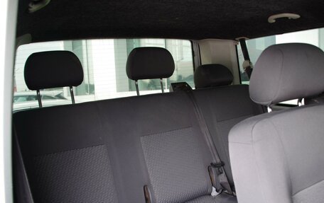 Volkswagen Caravelle T5, 2012 год, 1 490 000 рублей, 22 фотография
