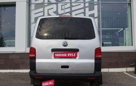 Volkswagen Caravelle T5, 2012 год, 1 490 000 рублей, 3 фотография