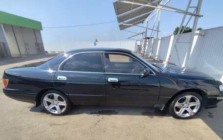 Toyota Crown, 1994 год, 700 000 рублей, 2 фотография
