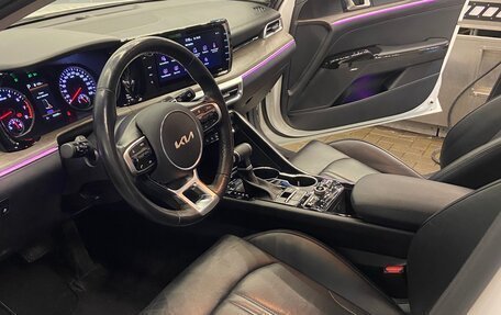 KIA K5, 2022 год, 2 200 000 рублей, 19 фотография