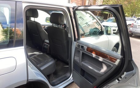 Volkswagen Touareg III, 2007 год, 1 400 000 рублей, 16 фотография