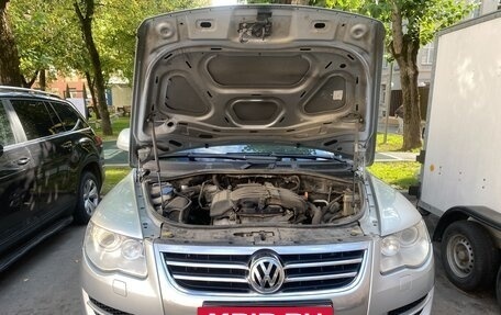 Volkswagen Touareg III, 2007 год, 1 400 000 рублей, 30 фотография