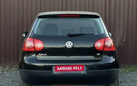 Volkswagen Golf V, 2004 год, 599 777 рублей, 5 фотография