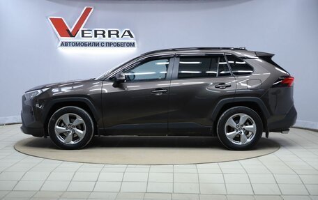 Toyota RAV4, 2021 год, 2 500 000 рублей, 8 фотография