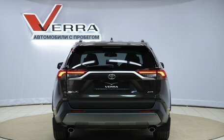 Toyota RAV4, 2021 год, 2 500 000 рублей, 6 фотография
