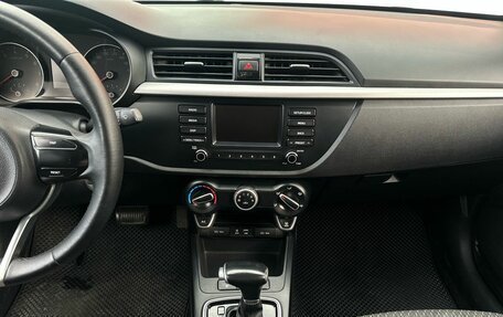 KIA Rio IV, 2017 год, 1 290 000 рублей, 10 фотография