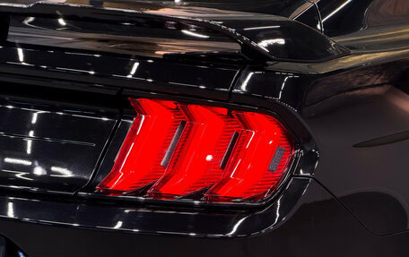 Ford Mustang VI рестайлинг, 2022 год, 4 200 000 рублей, 20 фотография