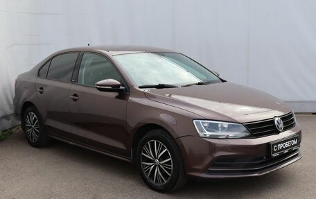 Volkswagen Jetta VI, 2016 год, 949 000 рублей, 3 фотография