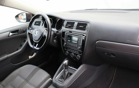 Volkswagen Jetta VI, 2016 год, 949 000 рублей, 10 фотография