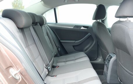 Volkswagen Jetta VI, 2016 год, 949 000 рублей, 20 фотография