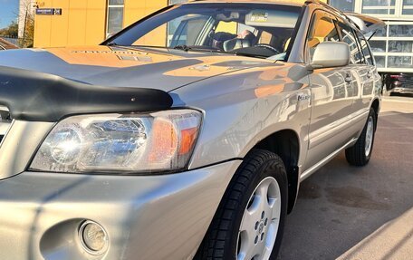 Toyota Highlander III, 2005 год, 1 100 000 рублей, 2 фотография