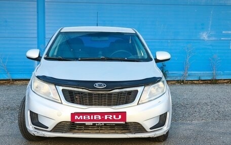 KIA Rio III рестайлинг, 2015 год, 650 000 рублей, 2 фотография
