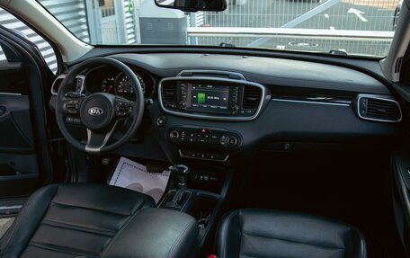 KIA Sorento III Prime рестайлинг, 2017 год, 2 045 000 рублей, 16 фотография