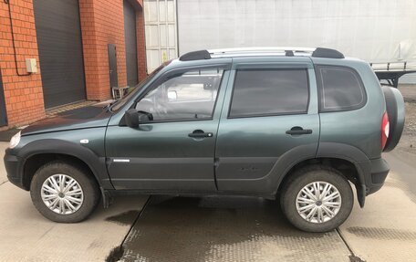 Chevrolet Niva I рестайлинг, 2011 год, 460 000 рублей, 2 фотография