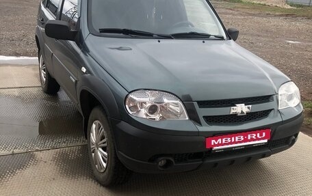 Chevrolet Niva I рестайлинг, 2011 год, 460 000 рублей, 5 фотография