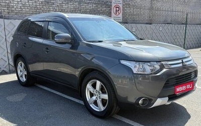 Mitsubishi Outlander III рестайлинг 3, 2014 год, 1 390 000 рублей, 1 фотография