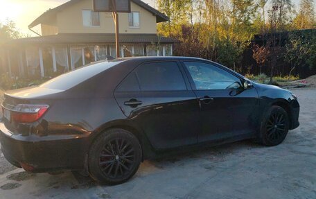 Toyota Camry, 2017 год, 2 200 000 рублей, 2 фотография