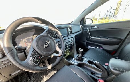 KIA Sportage IV рестайлинг, 2017 год, 1 780 000 рублей, 9 фотография